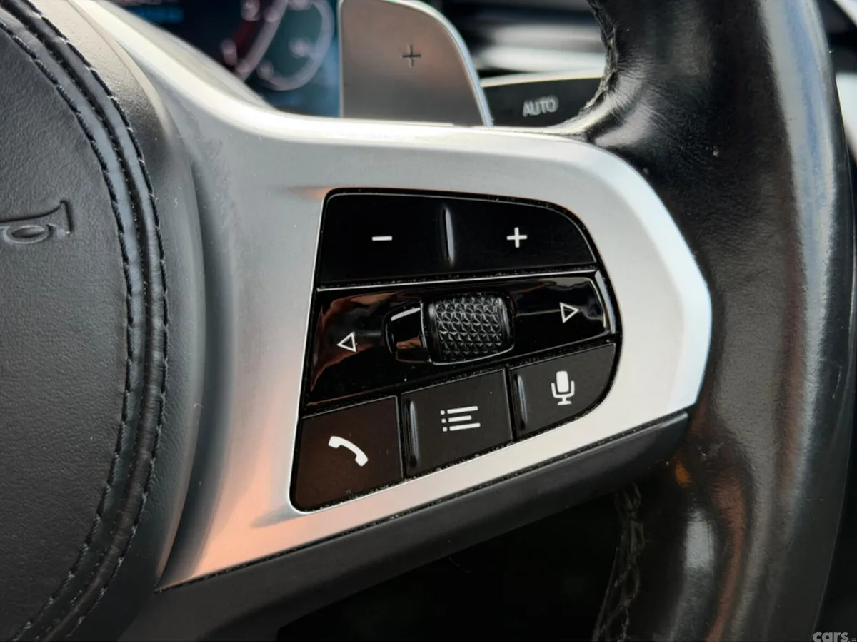 BMW 5-Series Saloon, Petrol Plug-in Hybrid, 2023, Blue