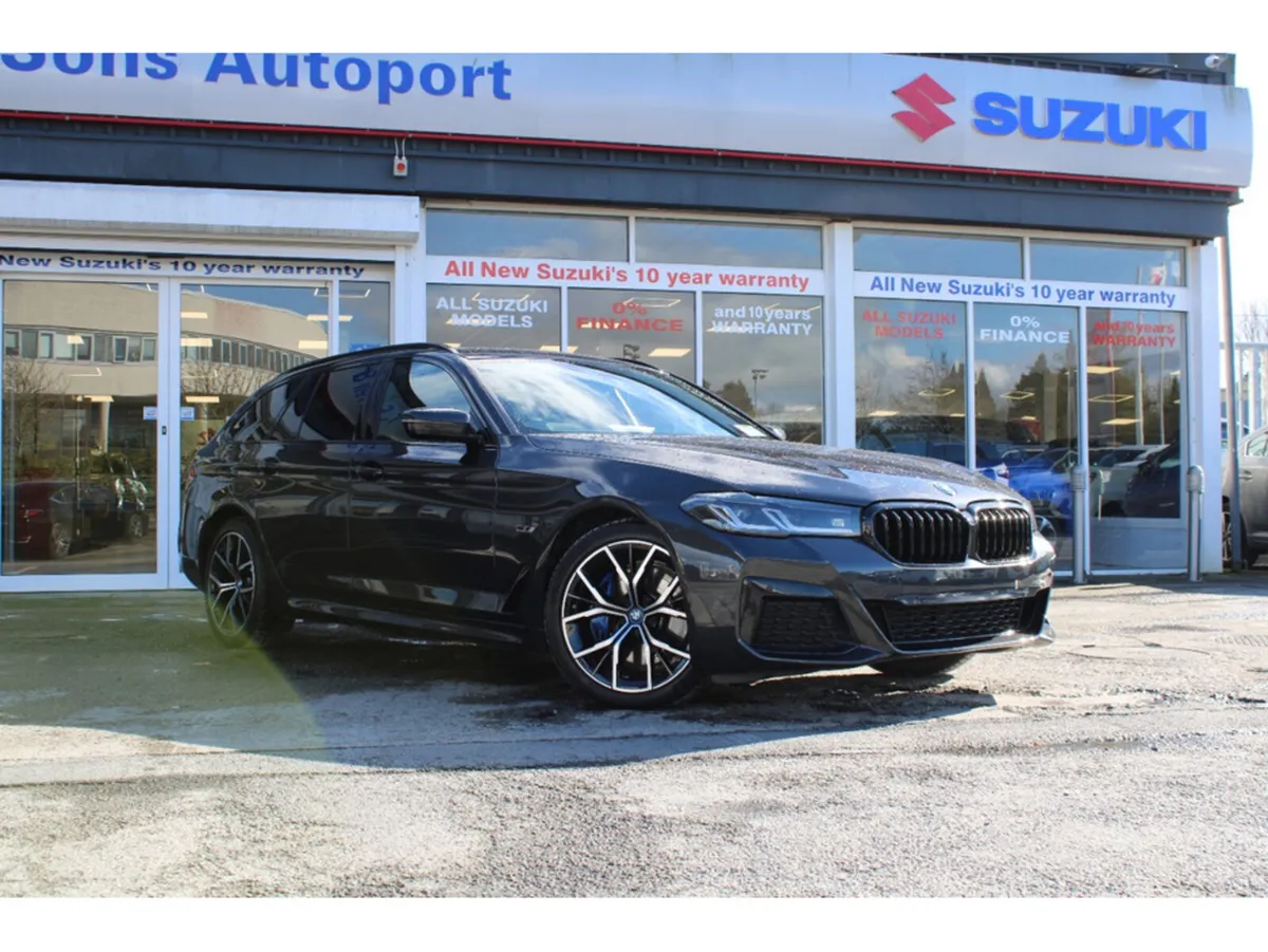 BMW 5-Series Estate, Petrol Plug-in Hybrid, 2024, Grey