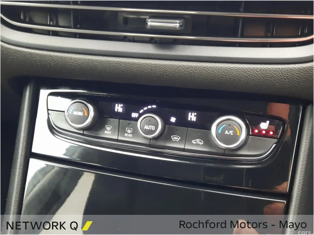 Opel Grandland MPV, Petrol, 2024, White