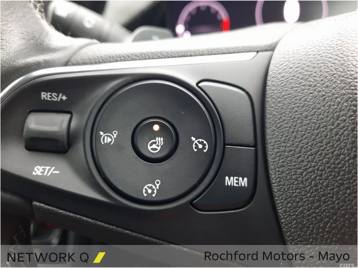 Opel Grandland MPV, Petrol, 2024, White