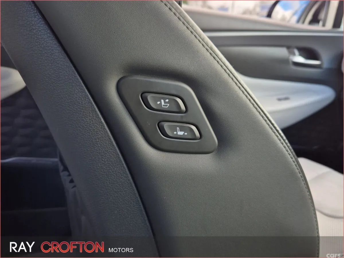 Hyundai Santa Fe SUV, Diesel, 2023, Grey