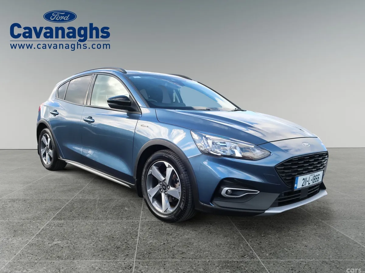 Ford Focus Hatchback, Petrol Hybrid, 2021, Blue
