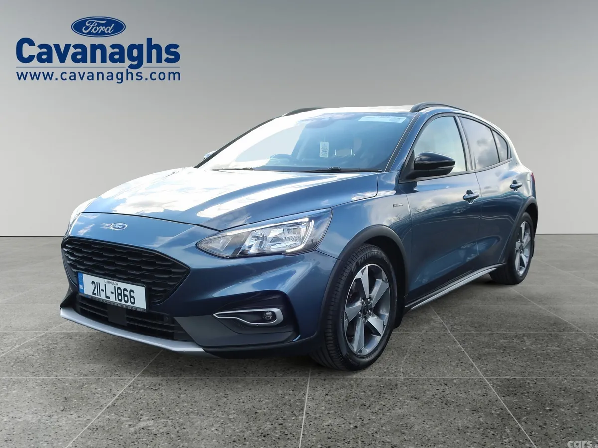 Ford Focus Hatchback, Petrol Hybrid, 2021, Blue