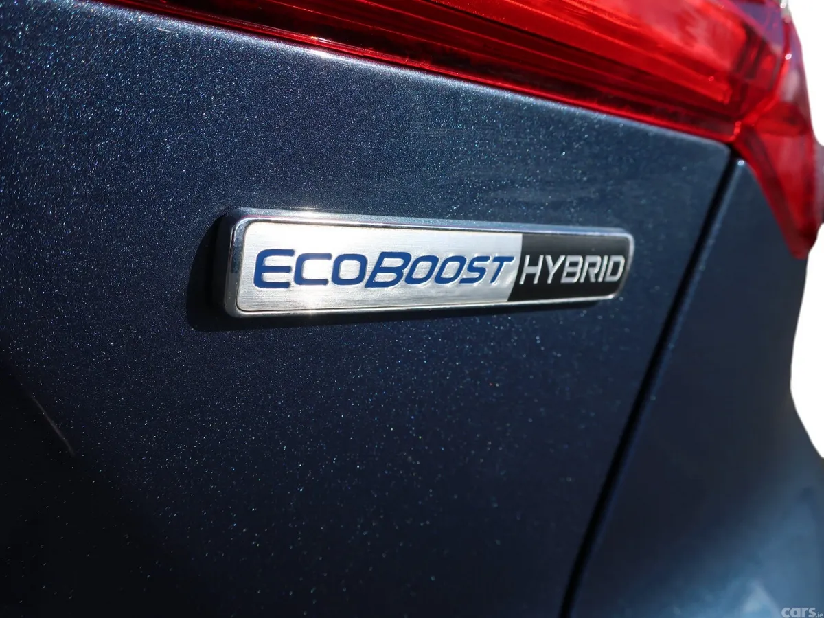 Ford Focus Hatchback, Petrol Hybrid, 2021, Blue