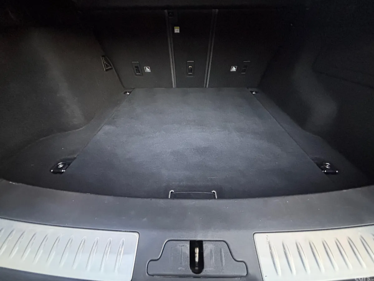 Land Rover Range Rover Velar SUV, Diesel, 2018, Grey