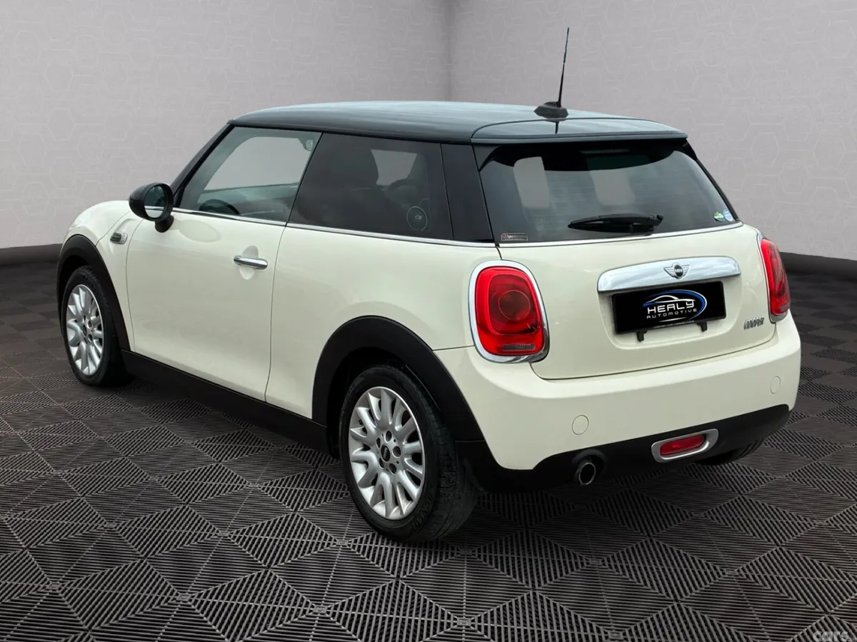 Mini Cooper Hatchback, Petrol, 2016, White