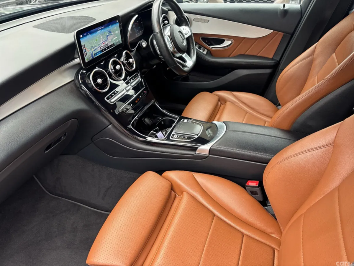 Mercedes-Benz GLC Estate, Diesel Plug-in Hybrid, 2022, Blue
