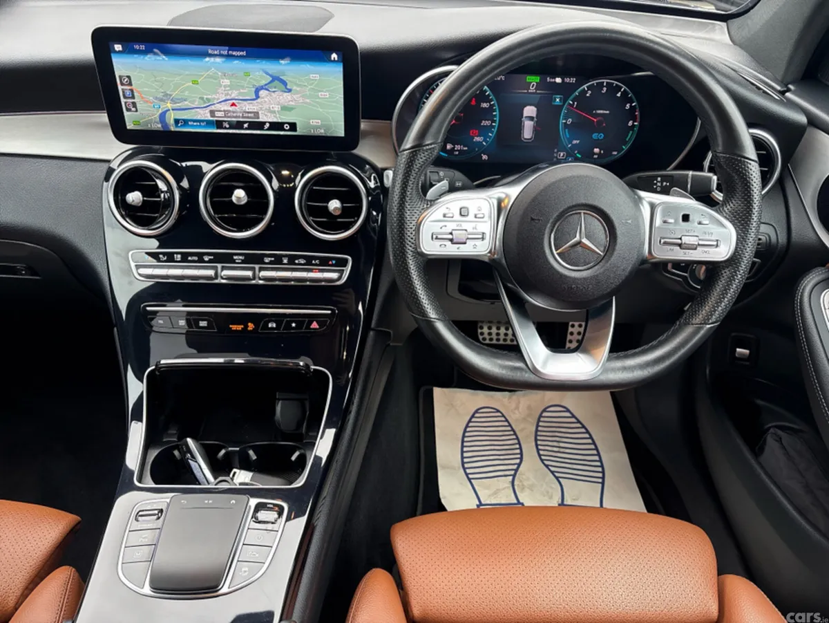 Mercedes-Benz GLC Estate, Diesel Plug-in Hybrid, 2022, Blue