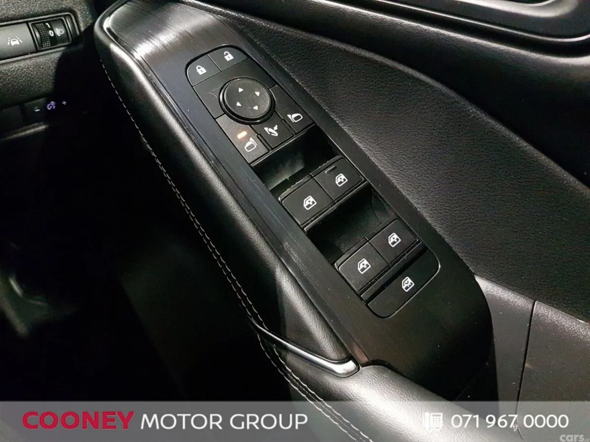 Nissan Qashqai MPV, Petrol Hybrid, 2023, Grey
