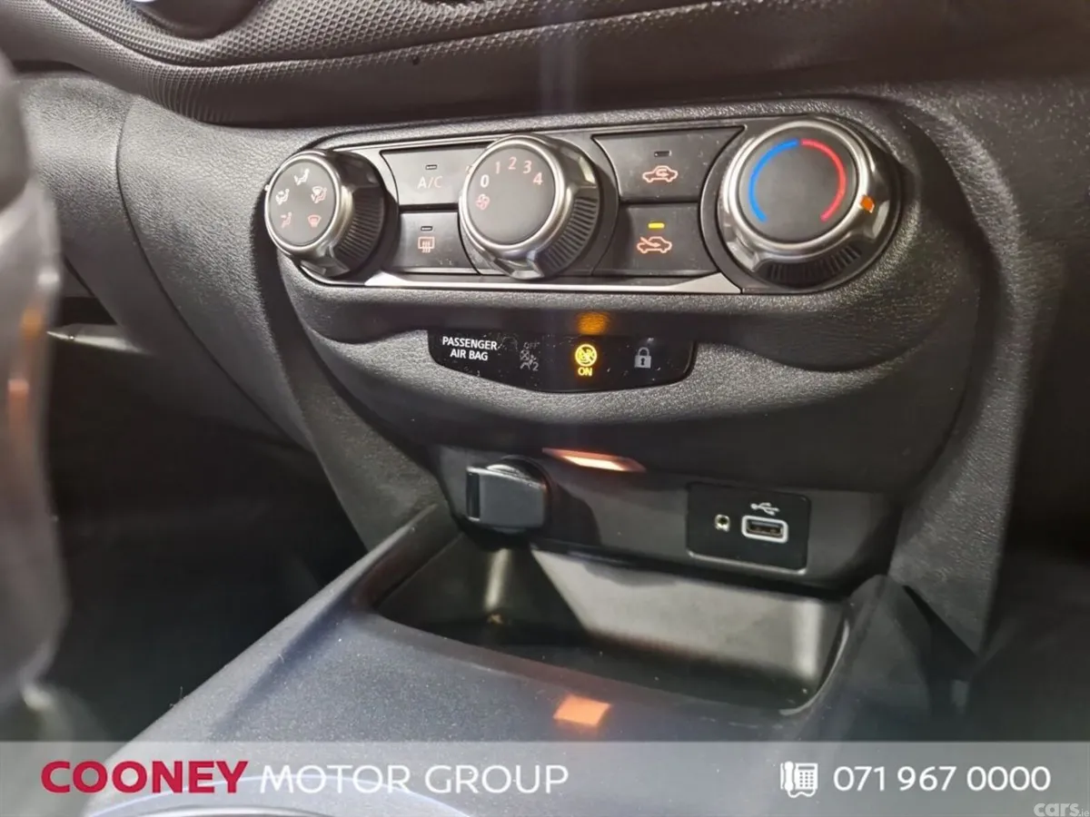 Nissan Juke SUV, Petrol, 2021, Red