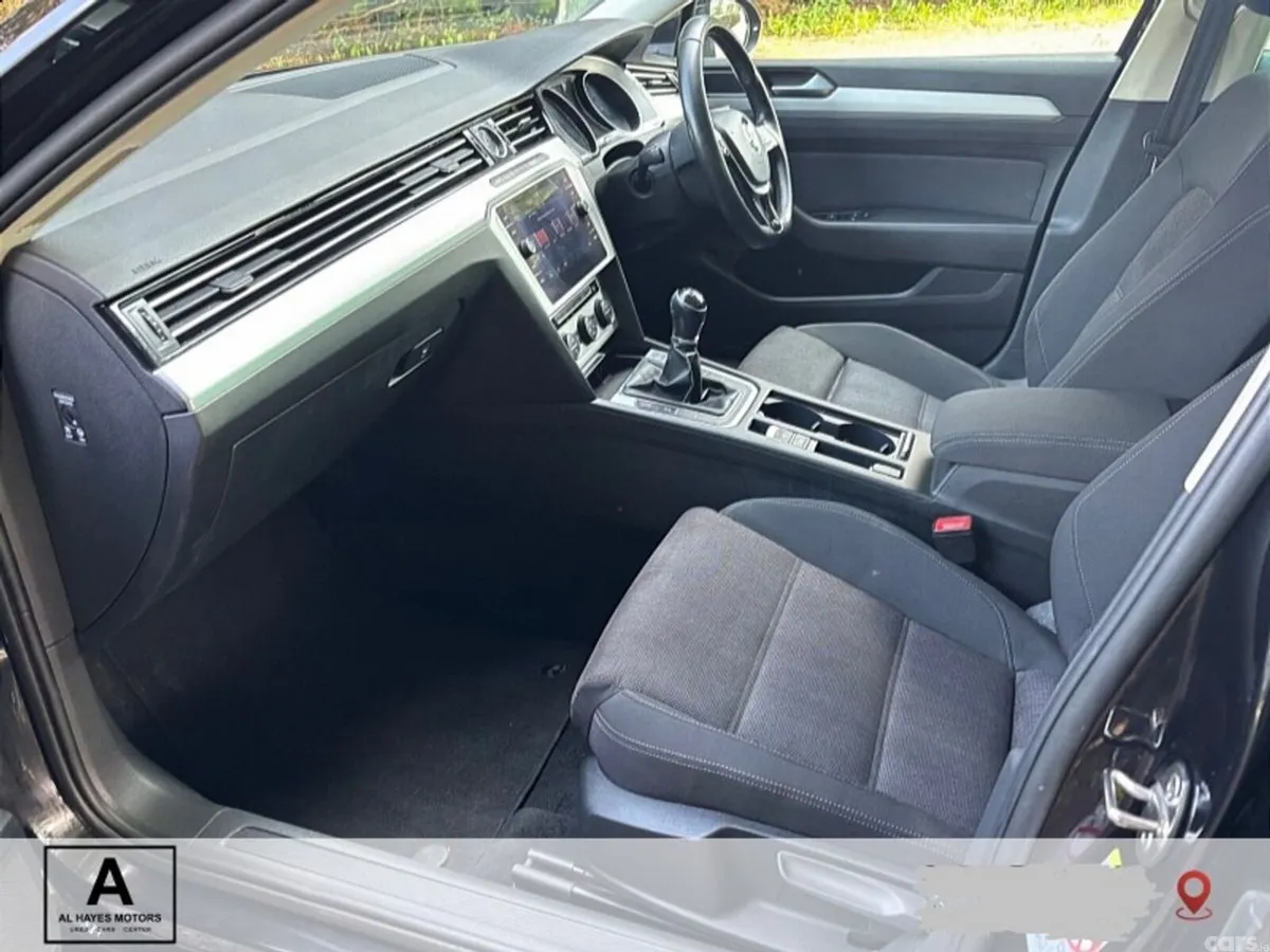 Volkswagen Passat Saloon, Diesel, 2019, Black