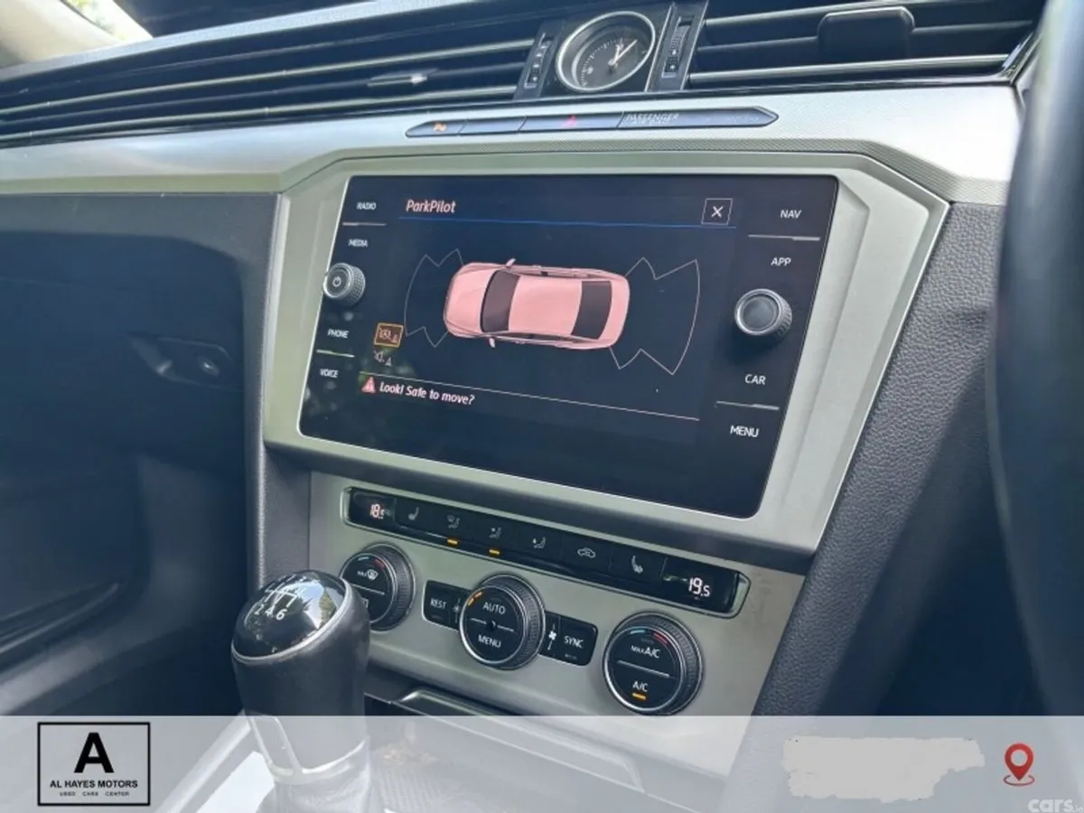 Volkswagen Passat Saloon, Diesel, 2019, Black