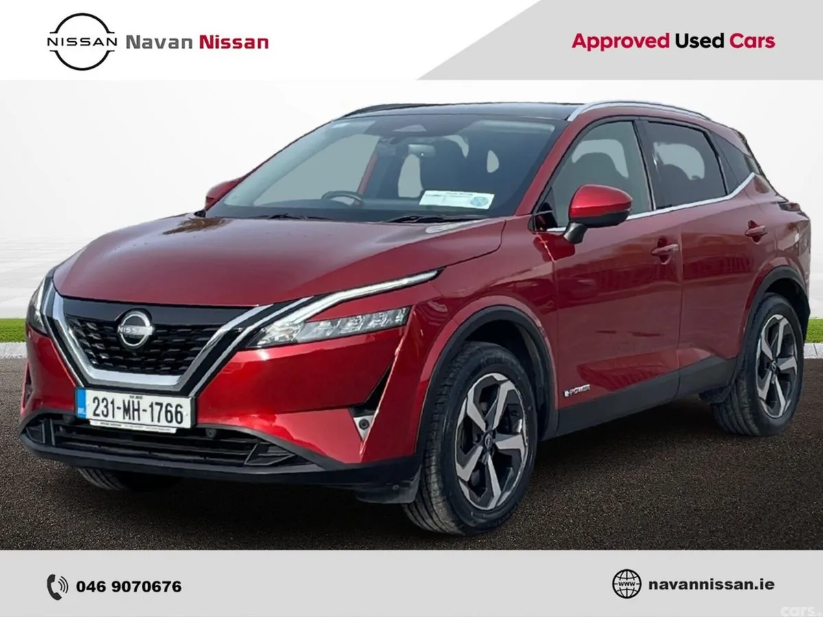 Nissan Qashqai MPV, Petrol Hybrid, 2023, Red