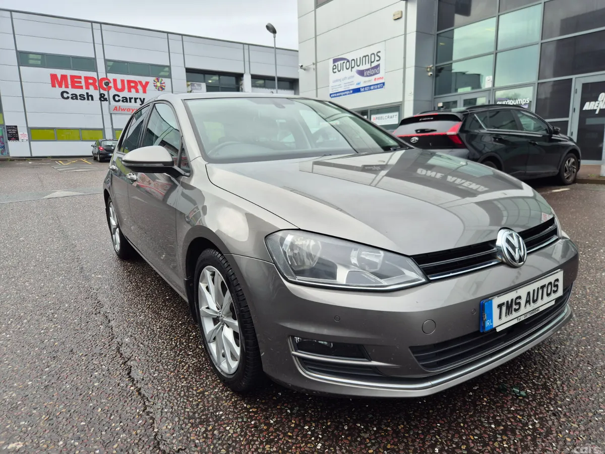 Volkswagen Golf Hatchback, Petrol, 2014, Grey