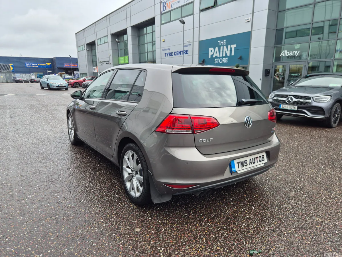 Volkswagen Golf Hatchback, Petrol, 2014, Grey