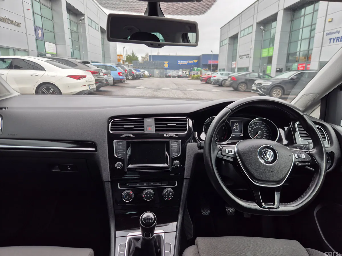 Volkswagen Golf Hatchback, Petrol, 2014, Grey