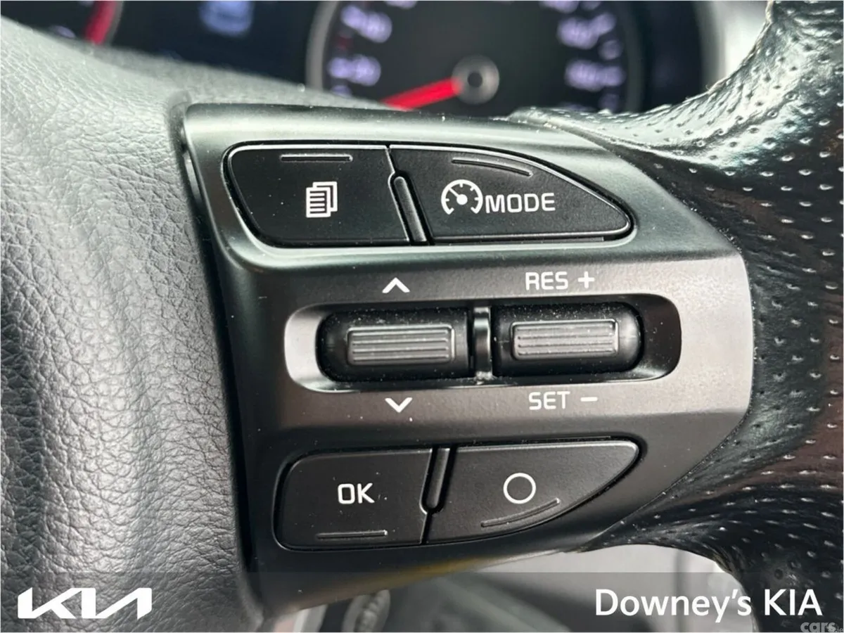 Kia Stonic Hatchback, Petrol, 2021, Grey