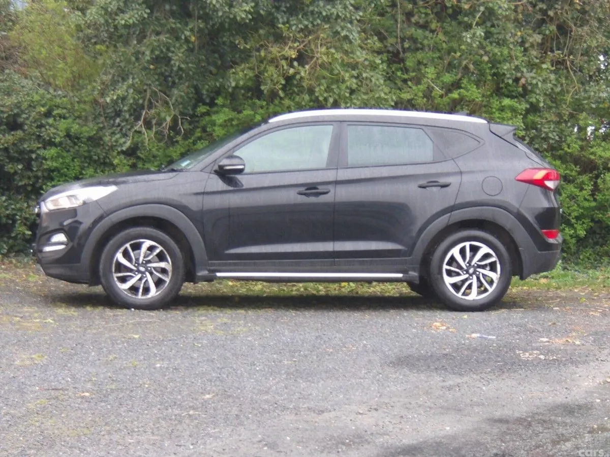 Hyundai Tucson SUV, Diesel, 2017, Black
