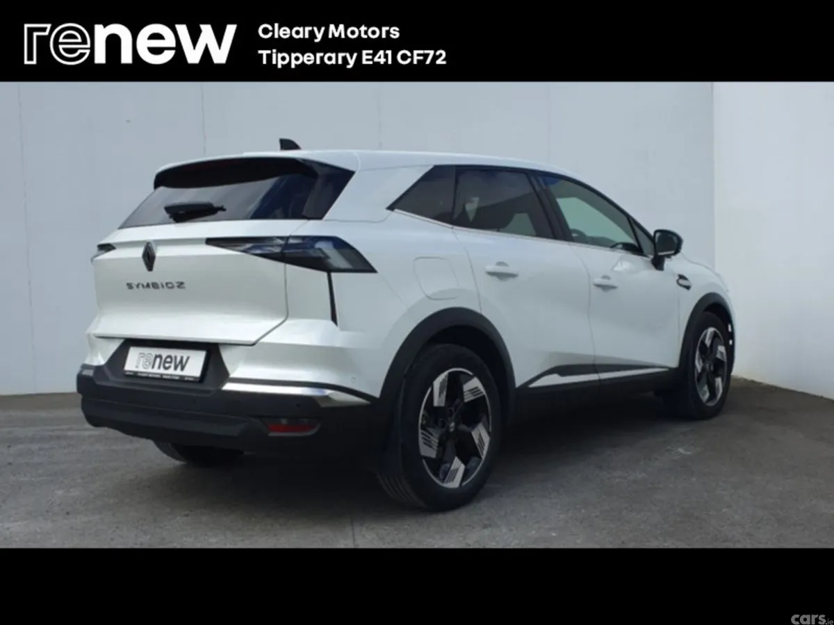 Renault Symbioz Hatchback, Petrol, 2025, White