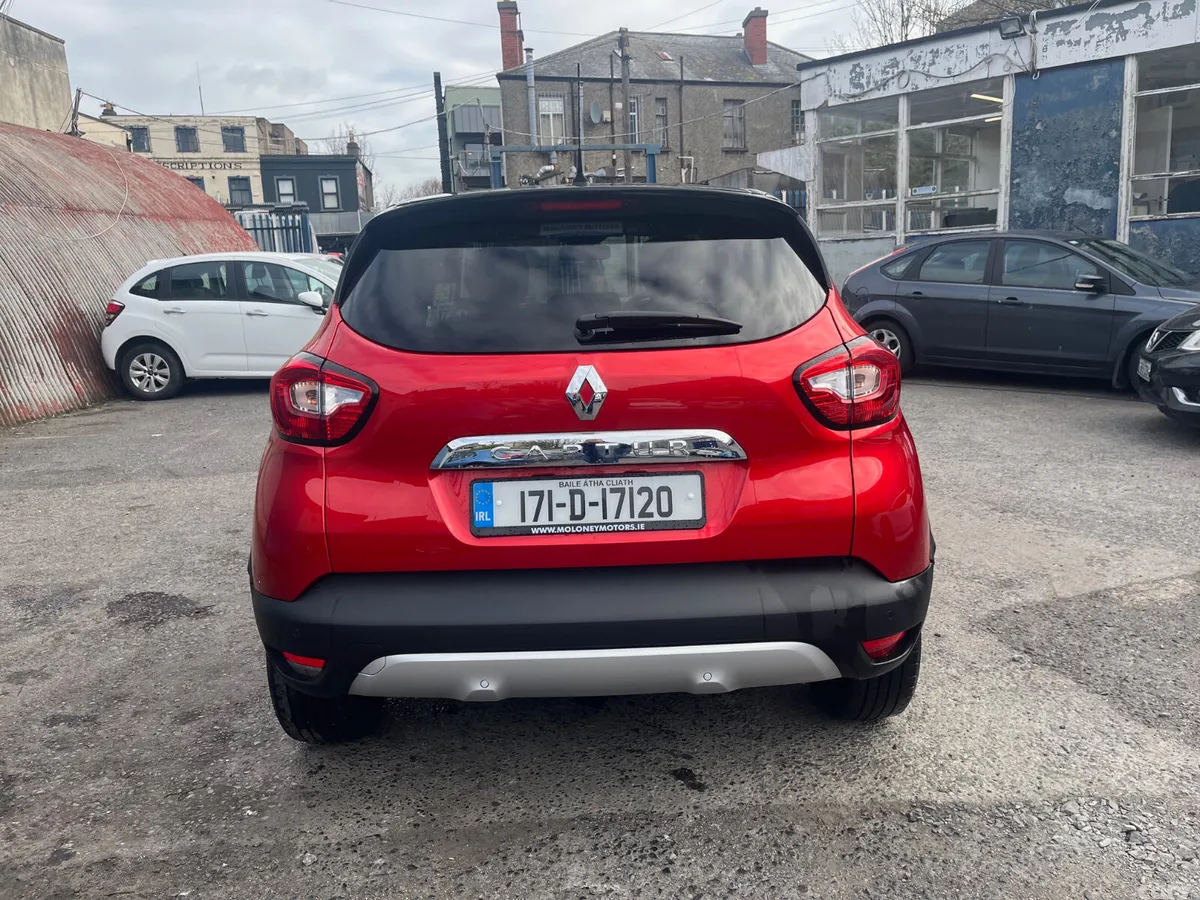 Renault Captur Hatchback, Diesel, 2017, Red