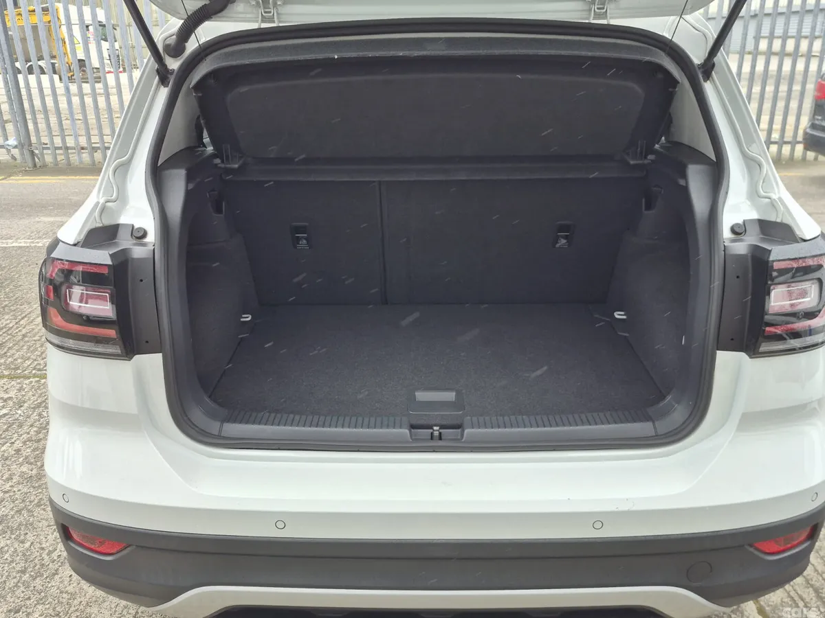 Volkswagen T-Cross SUV, Petrol, 2021, White