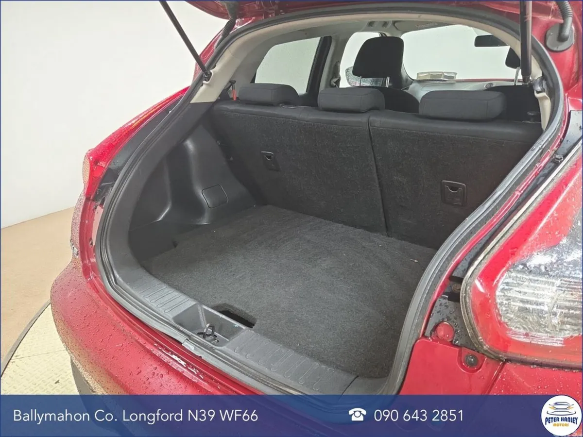 Nissan Juke SUV, Diesel, 2016, Red