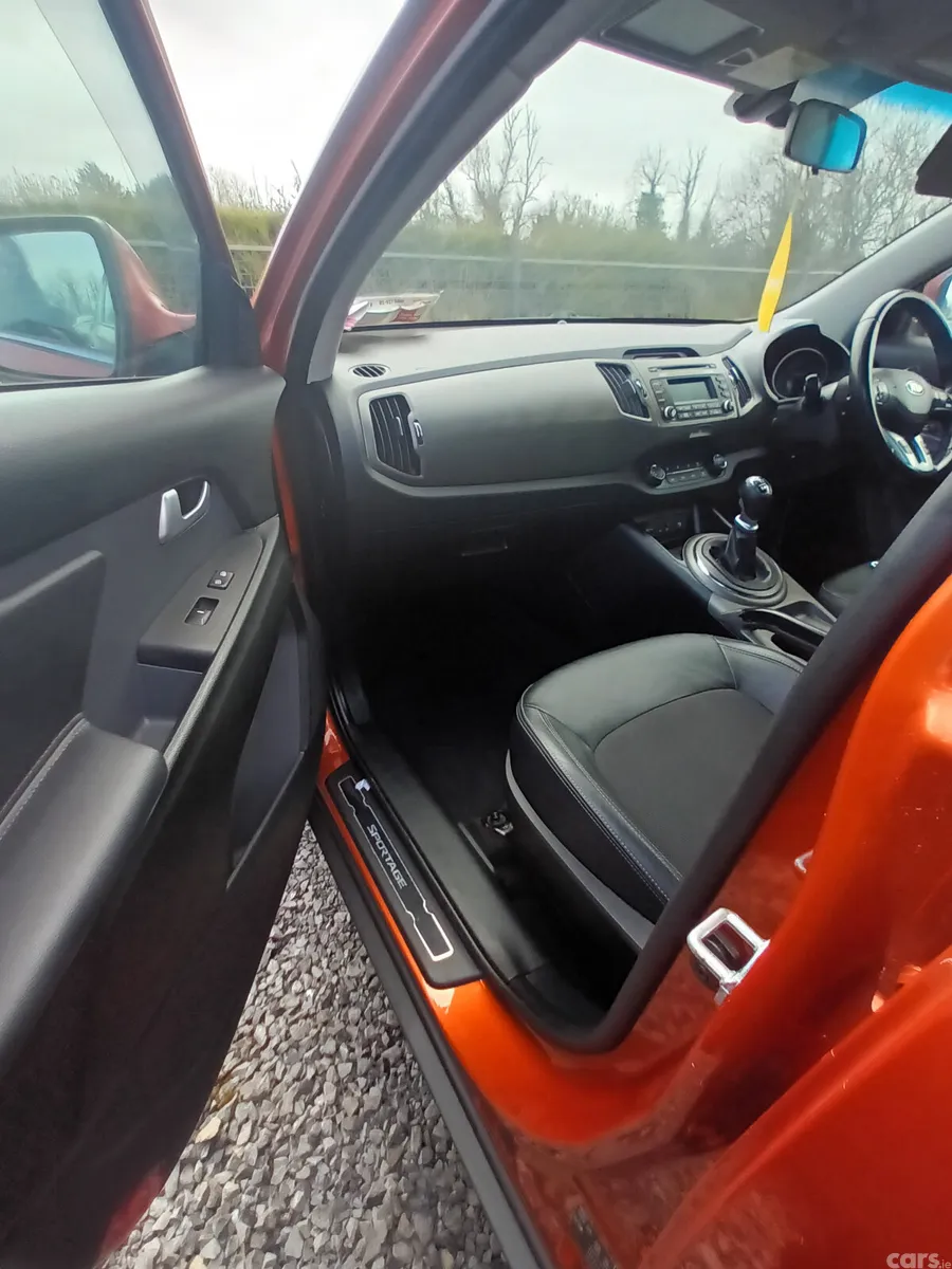 Kia Sportage SUV, Diesel, 2014, Orange