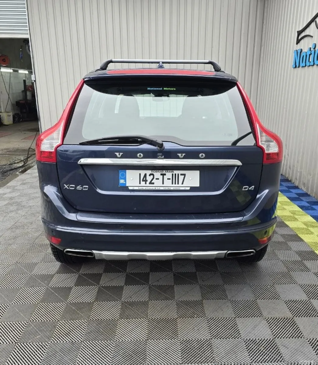 Volvo XC60 SUV, Diesel, 2014, Blue