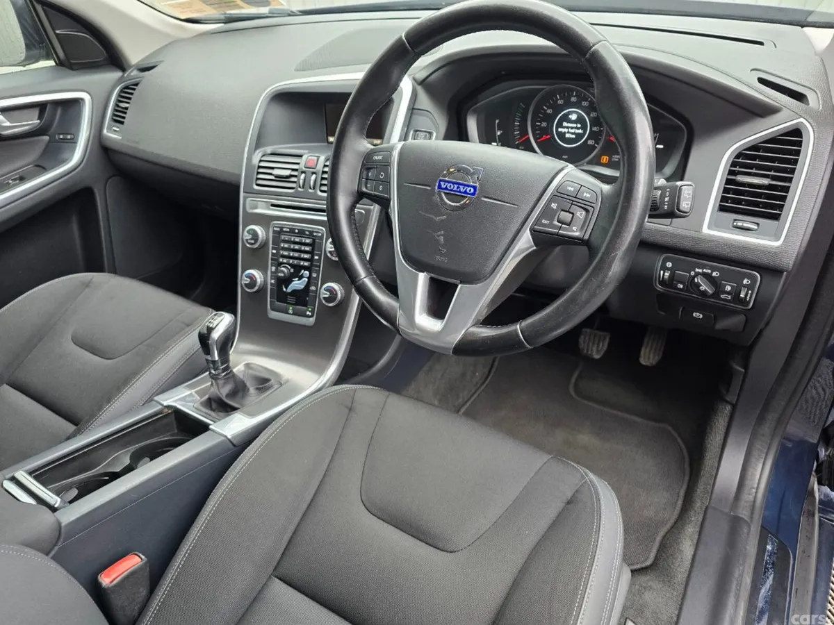 Volvo XC60 SUV, Diesel, 2014, Blue