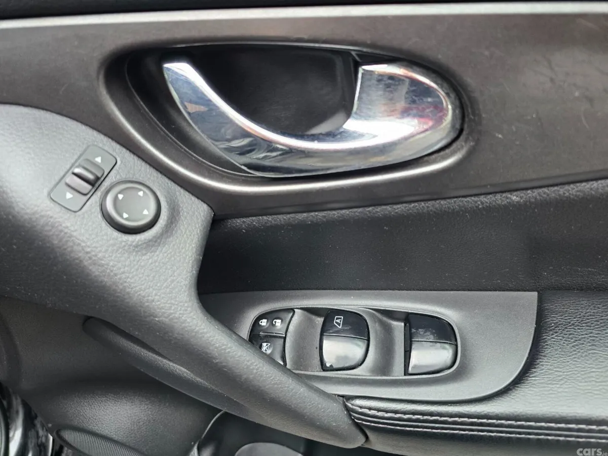 Nissan X-Trail SUV, Diesel, 2015, Black