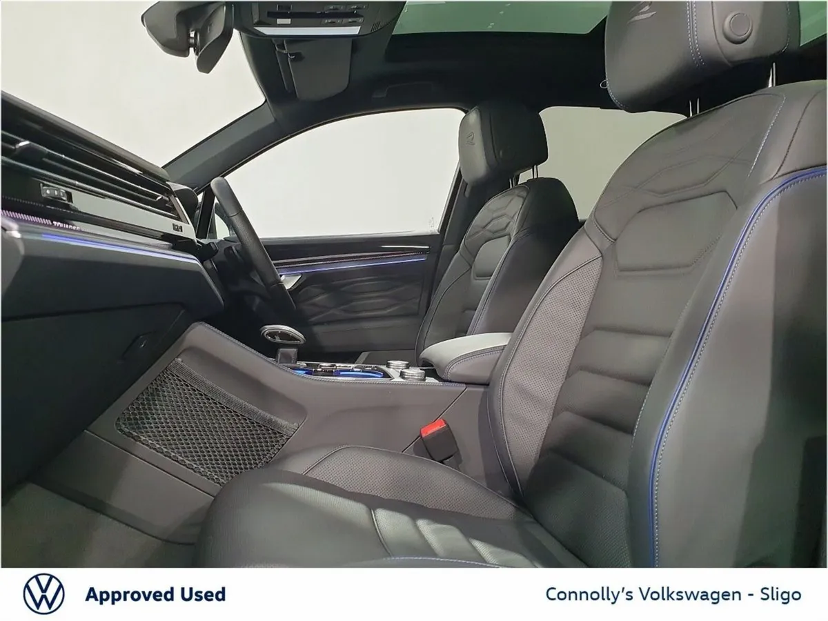 Volkswagen Touareg SUV, Petrol Plug-in Hybrid, 2026, Grey