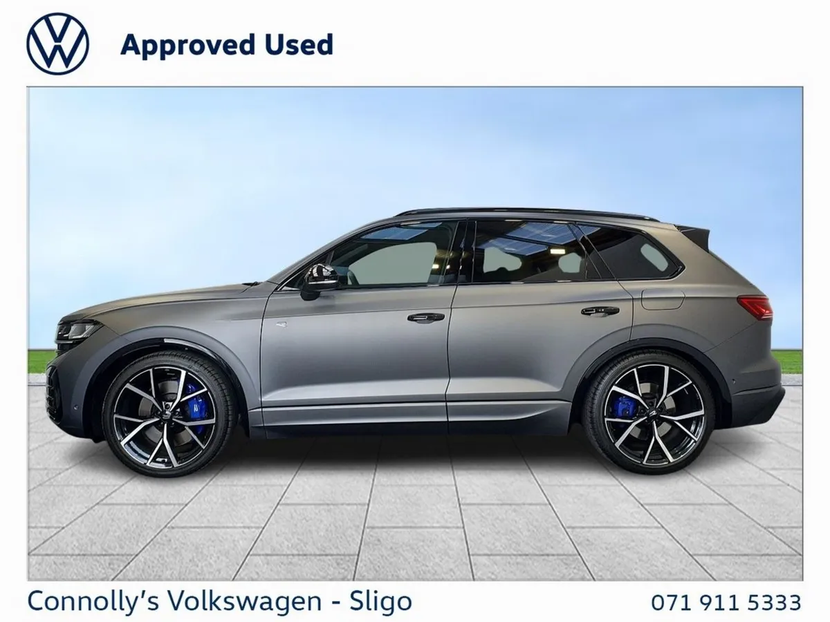 Volkswagen Touareg SUV, Petrol Plug-in Hybrid, 2026, Grey
