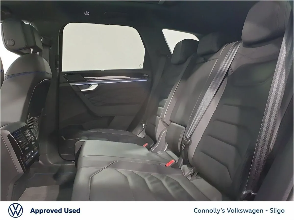 Volkswagen Touareg SUV, Petrol Plug-in Hybrid, 2026, Grey