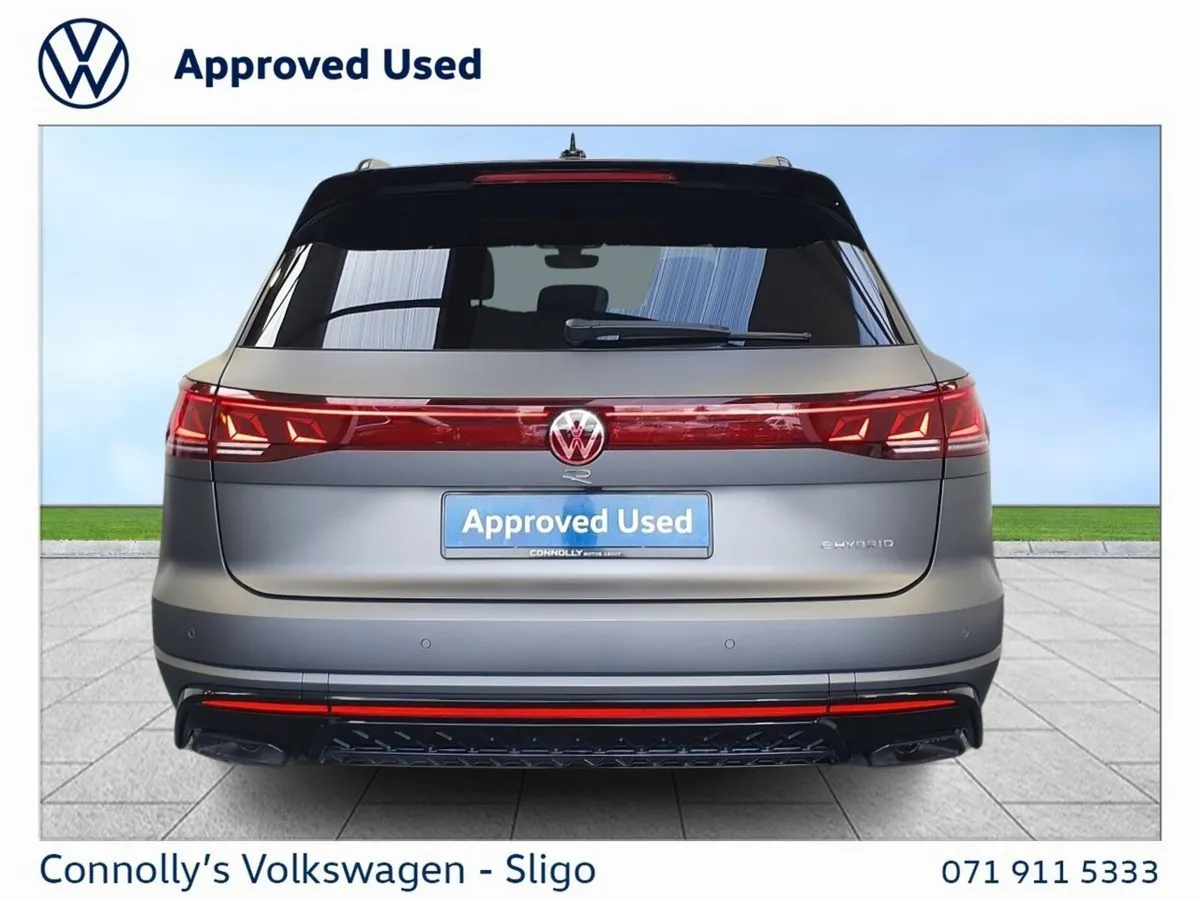 Volkswagen Touareg SUV, Petrol Plug-in Hybrid, 2026, Grey