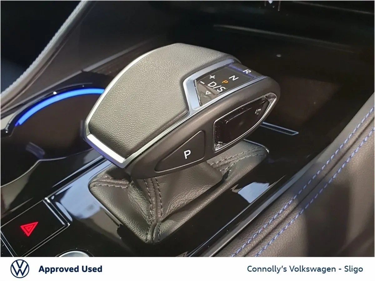 Volkswagen Touareg SUV, Petrol Plug-in Hybrid, 2026, Grey