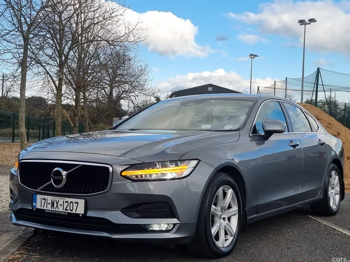 Volvo S90 Saloon, Diesel, 2017, Grey
