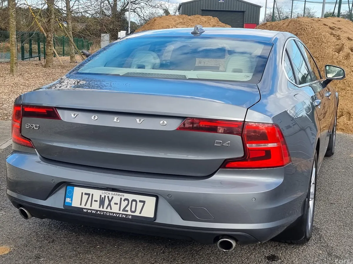 Volvo S90 Saloon, Diesel, 2017, Grey