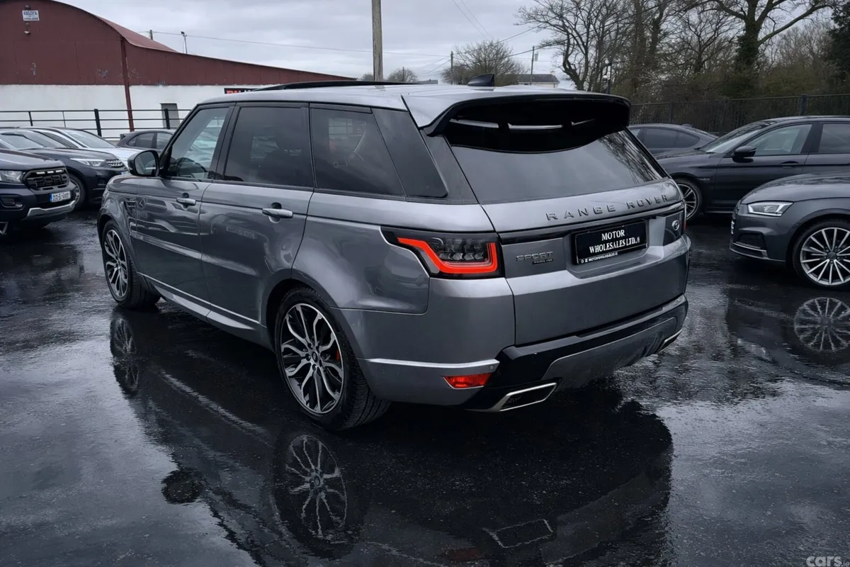Land Rover Range Rover SUV, Petrol Plug-in Hybrid, 2022, Grey