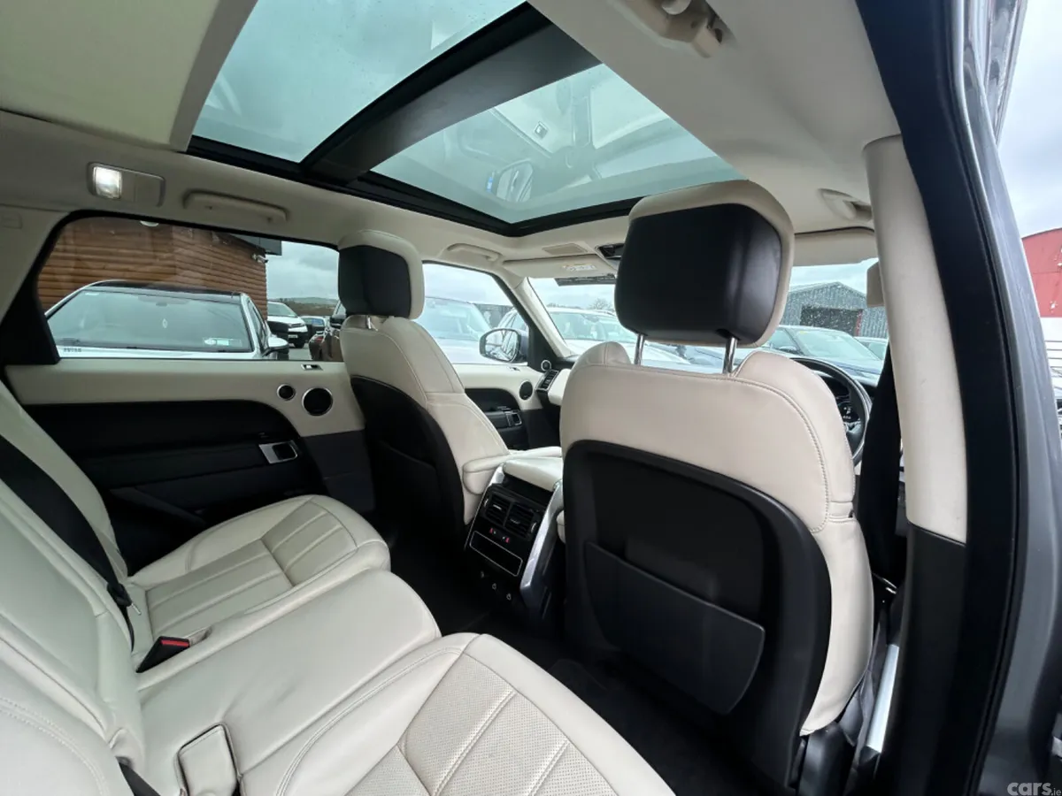 Land Rover Range Rover SUV, Petrol Plug-in Hybrid, 2022, Grey
