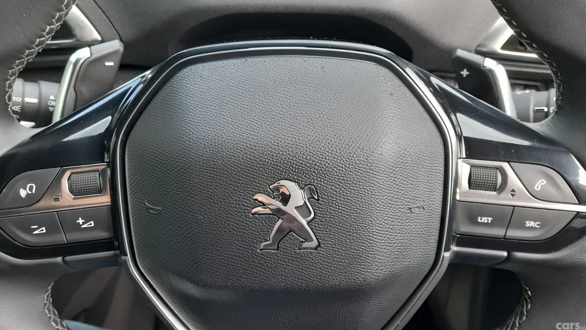 Peugeot 3008 MPV, Diesel, 2023, Blue