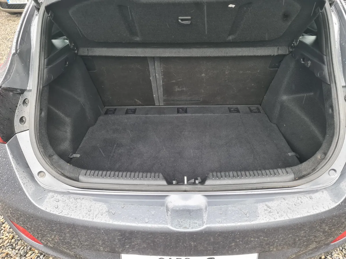 Hyundai i30 Hatchback, Diesel, 2016, Grey