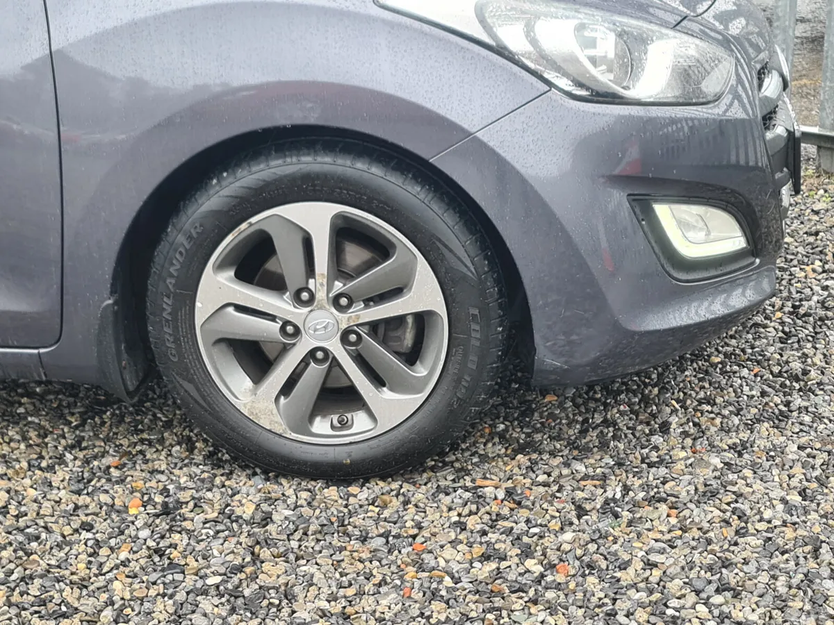 Hyundai i30 Hatchback, Diesel, 2016, Grey