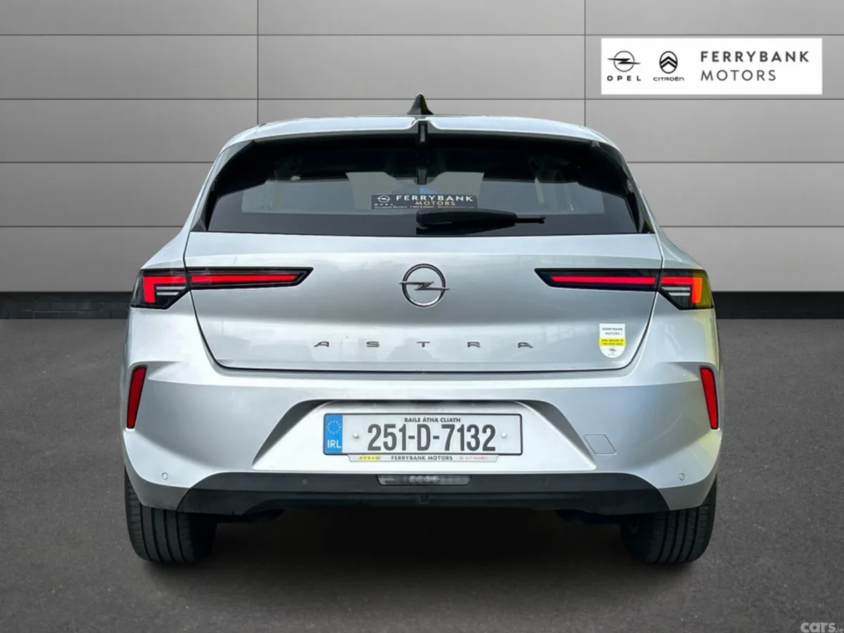 Opel Astra Hatchback, Diesel, 2025, Grey