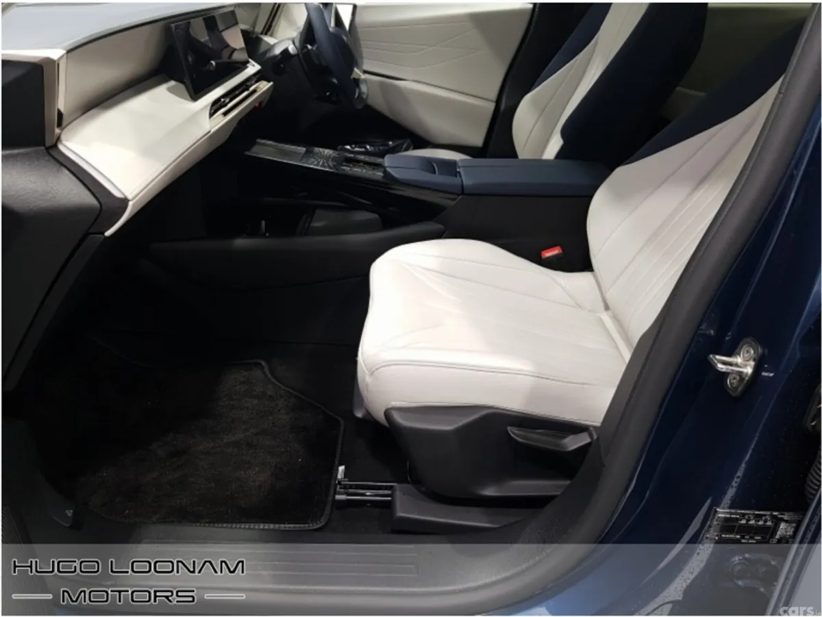 DS Automobiles Other MPV, Electric, 2026, Blue