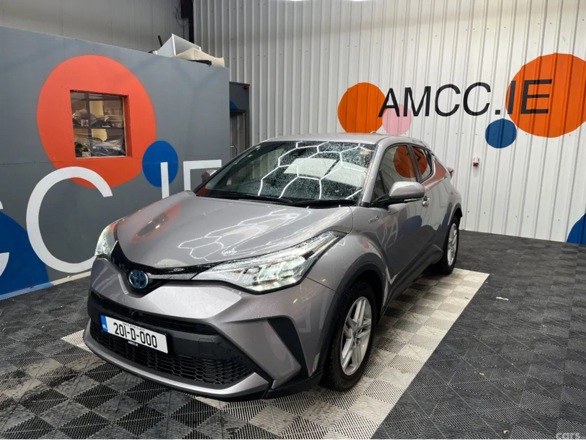 Toyota C-HR SUV, Petrol Hybrid, 2020, Silver