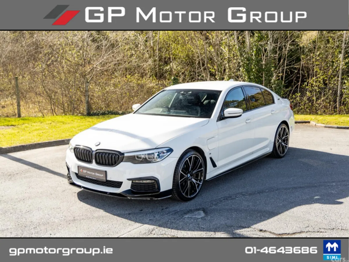 BMW 5-Series Saloon, Petrol Plug-in Hybrid, 2018, White