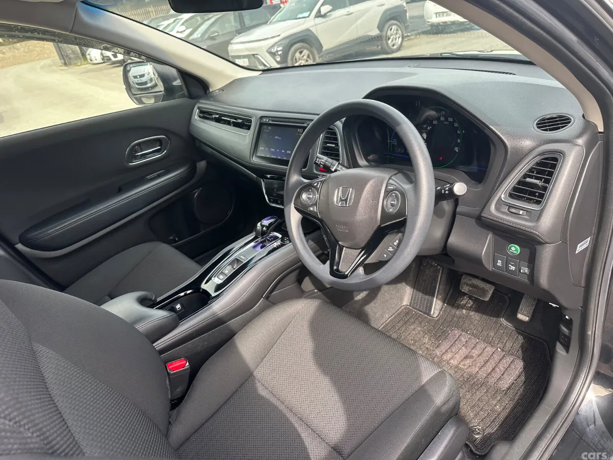 Honda Vezel SUV, Petrol Hybrid, 2015, Black
