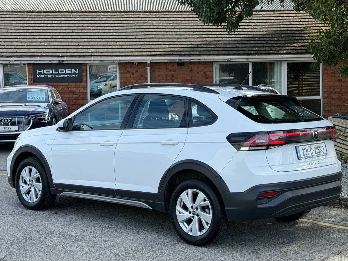 Volkswagen Taigo Estate/Jeep, Petrol, 2023, White