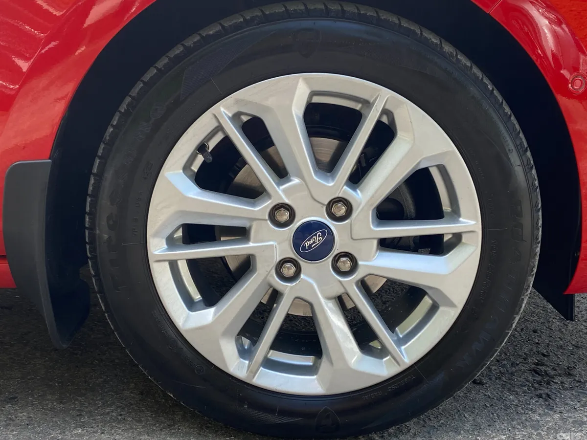 Ford Fiesta Hatchback, Petrol, 2023, Red