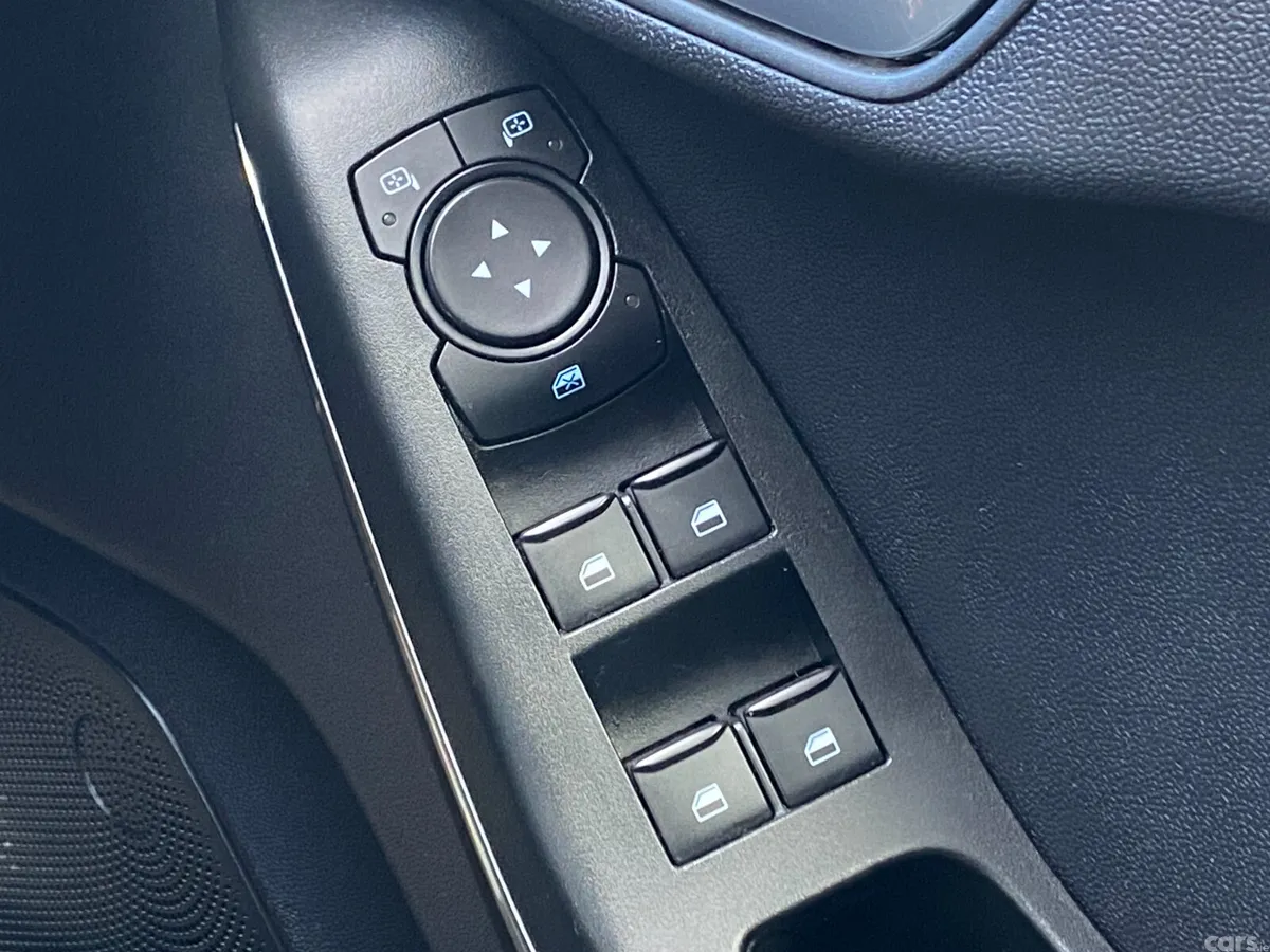 Ford Fiesta Hatchback, Petrol, 2023, Red